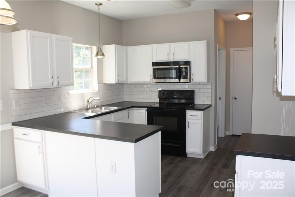 8412 Bristol Ford Place