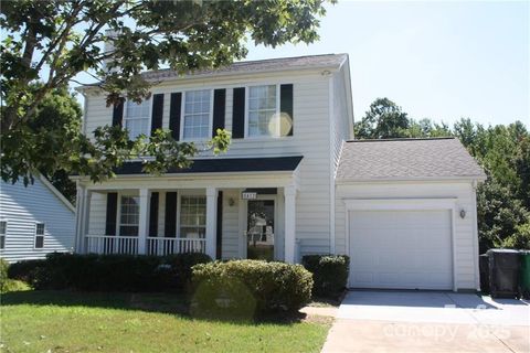 8412 Bristol Ford Place Charlotte NC 28215