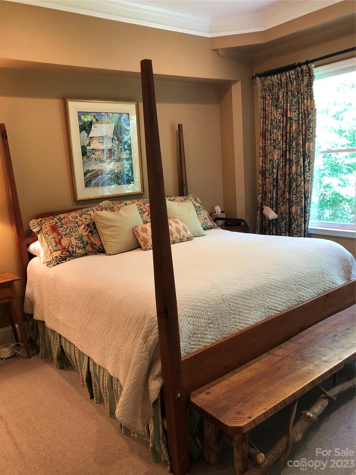 Straus Park - Residential