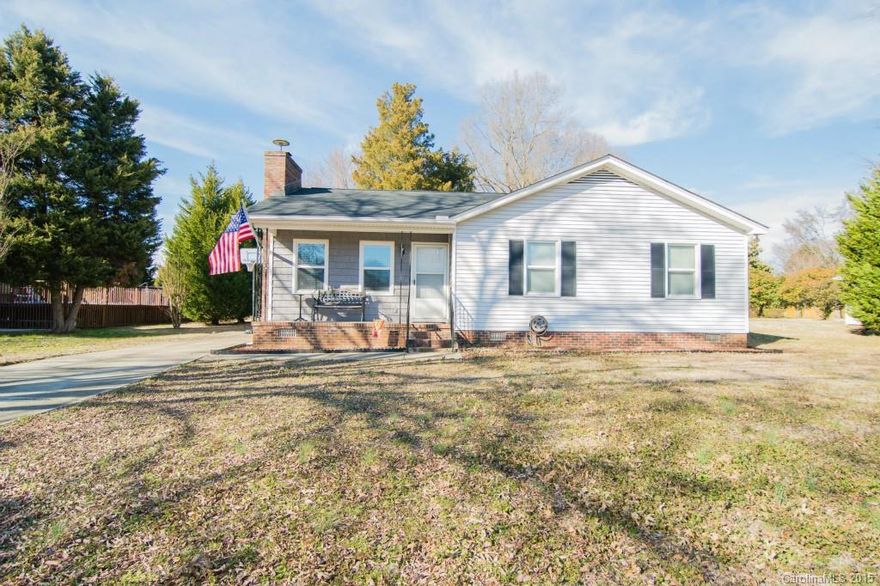 Clean and quaint, this home sits on a beautiful wooded lot, just minutes from I-77. Well maintained with 2 outdoor storage buildings with electricity and large deck for entertaining.