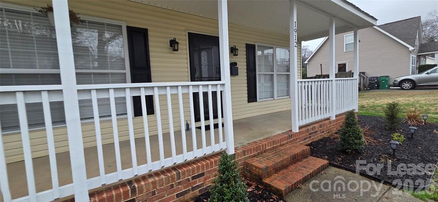 Stunning Rental in Prime Charlotte Location – Near Uptown, Dilworth & Myers Park
Move into style, comfort, and convenience in this beautifully updated home located in one of Charlotte’s most walkable areas. The main level features brand-new flooring, fresh paint, a modern kitchen with quartz countertops, stainless steel appliances, updated backsplash, and new lighting, along with a remodeled half bath and new water heater.
Upstairs offers all-new carpet and two fully renovated bathrooms with marble tile, modern vanities, and upgraded fixtures, including a soaking tub in the guest bath and a dual-head shower in the primary suite.
Outside, enjoy a flat, landscaped backyard perfect for relaxing or entertaining, all just minutes from dining, shopping, and Uptown Charlotte. Available for lease now.