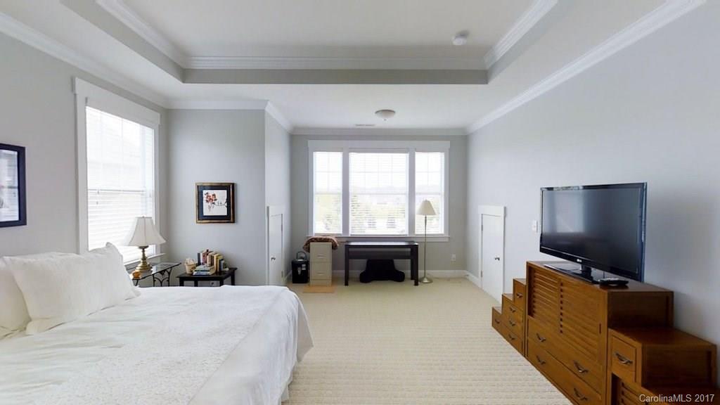 Riverwalk - Residential