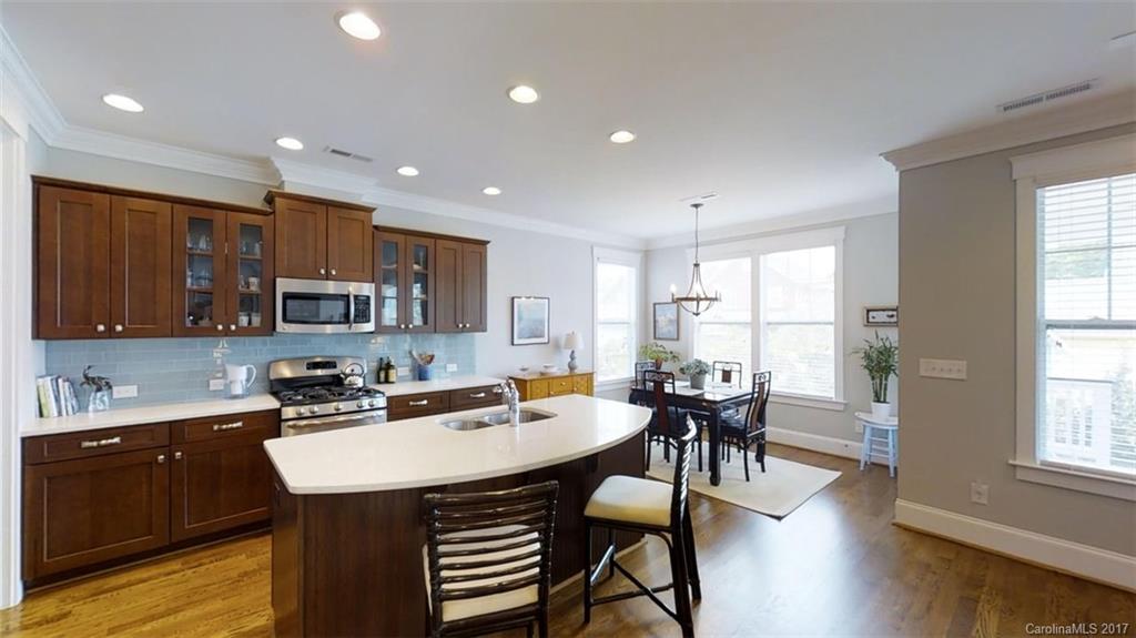 Riverwalk - Residential