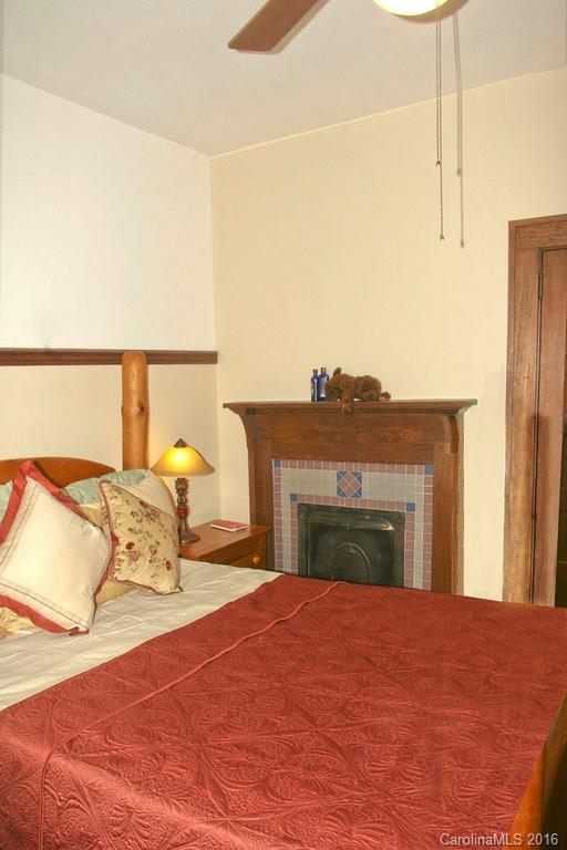 Oak Park - Residential