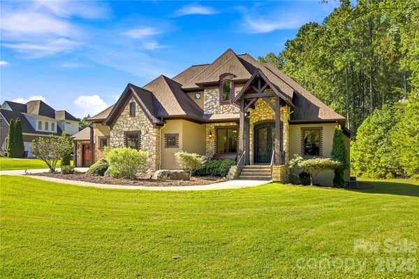 108 WASHAM RD, MOORESVILLE, NC 28117 - Image 1f1bec7a1da97ab09dfd94140c52e995/376239366