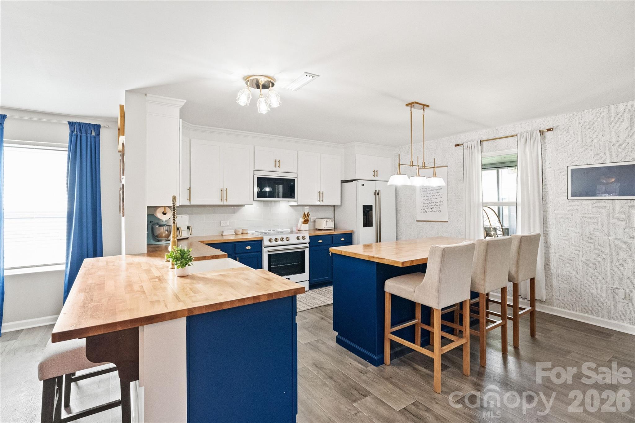 Austen Lakes - Residential