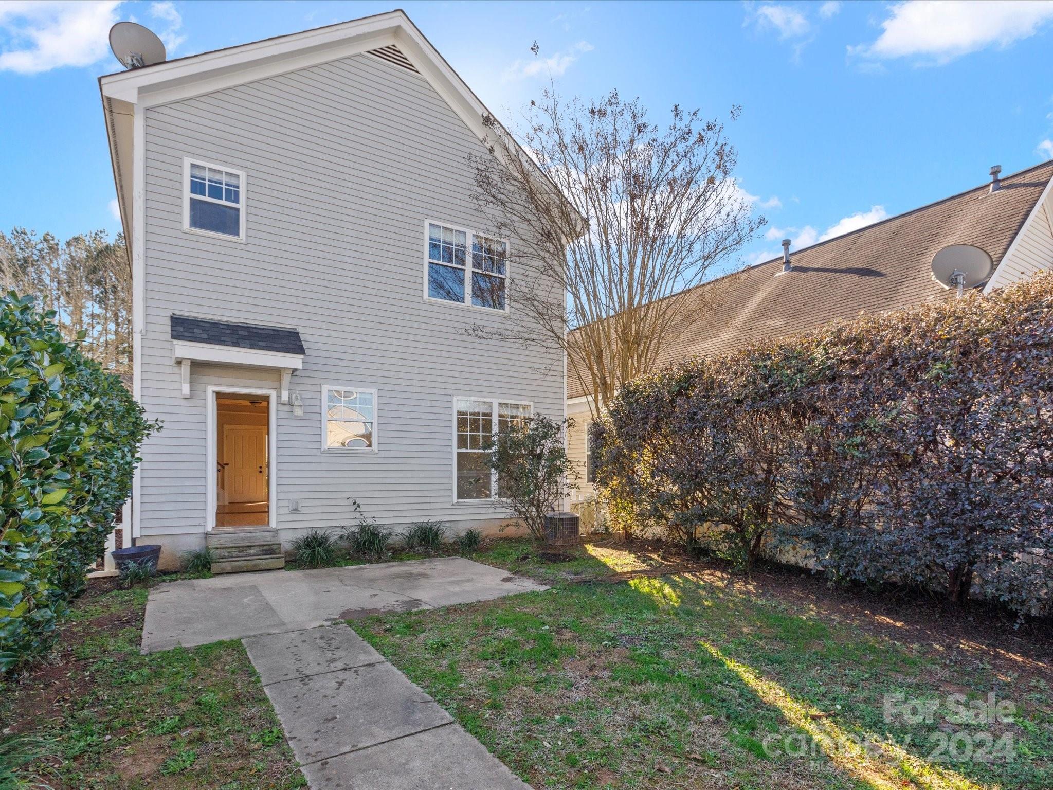 Ballantyne Meadows - Residential