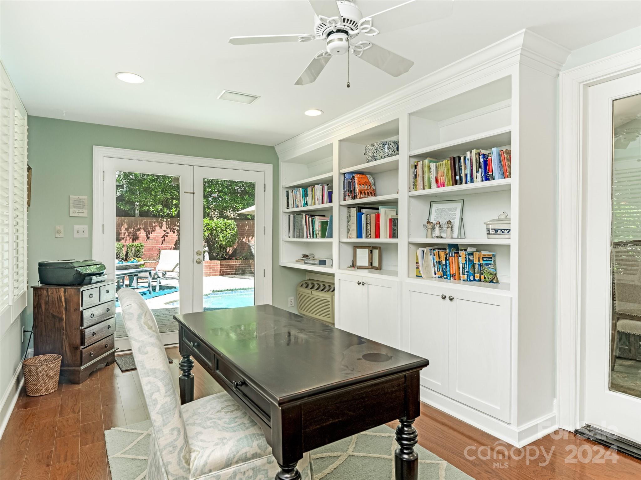 Villas at Summerlake - Residential