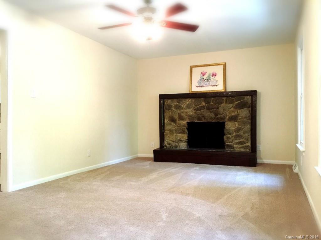 Country Oaks - Residential