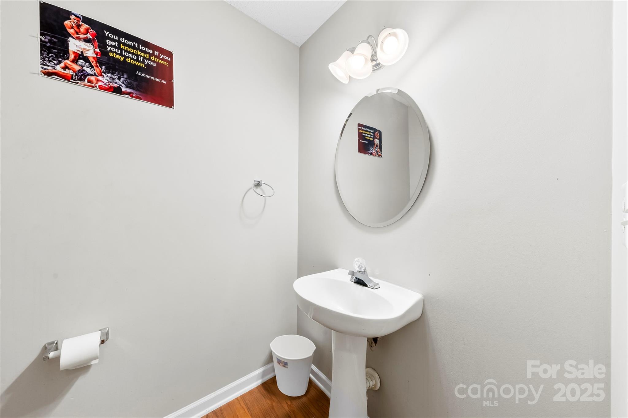 8144 Christmas Court
