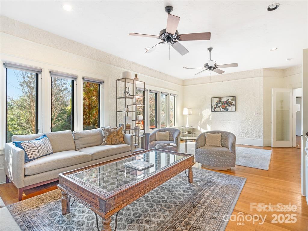 Kenilworth - Residential