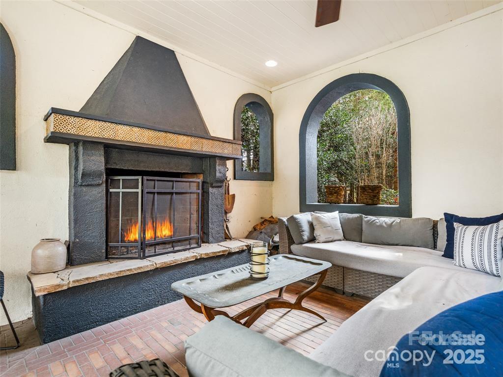 Kenilworth - Residential