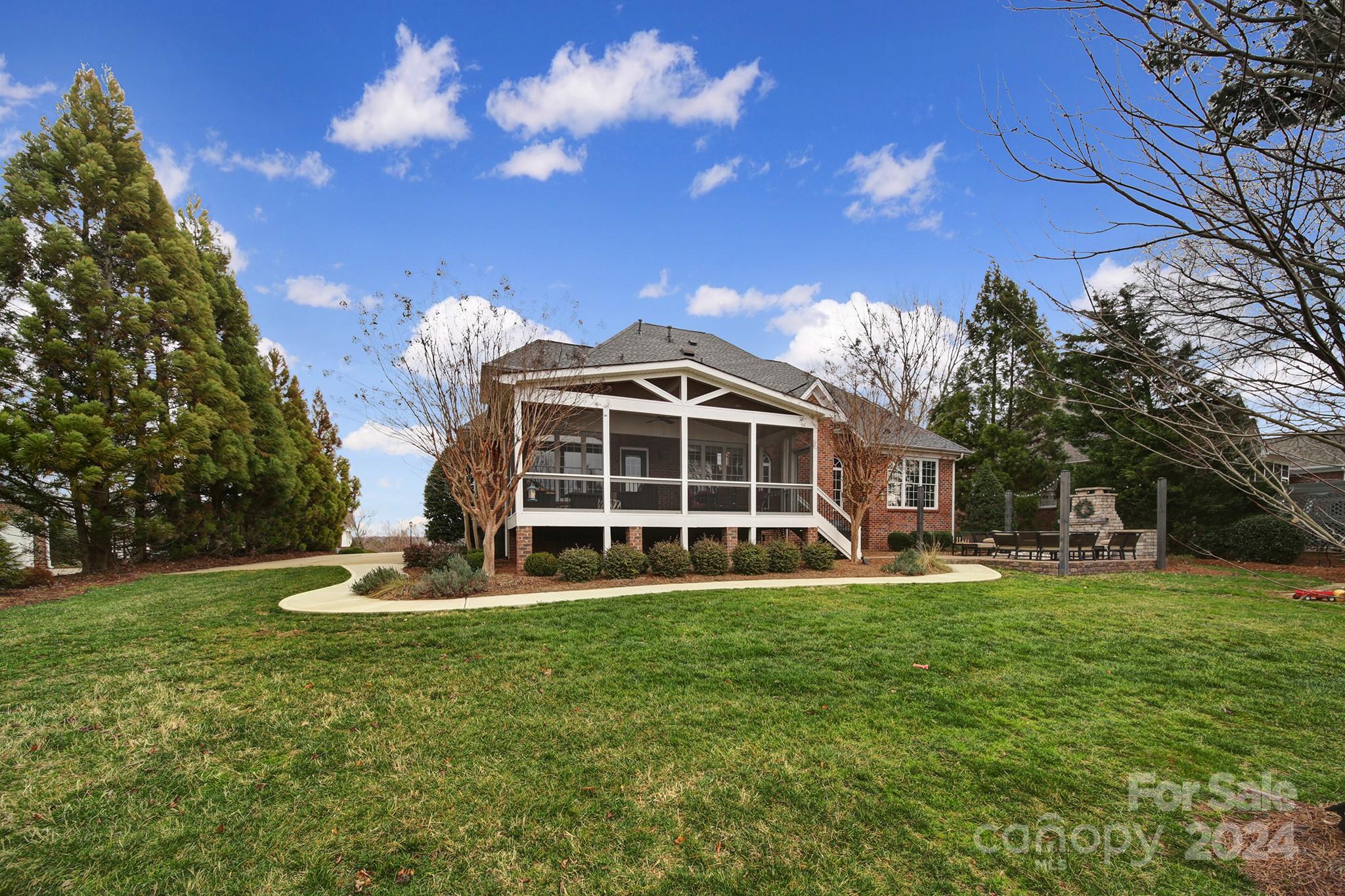 Waterford Glen - Residential