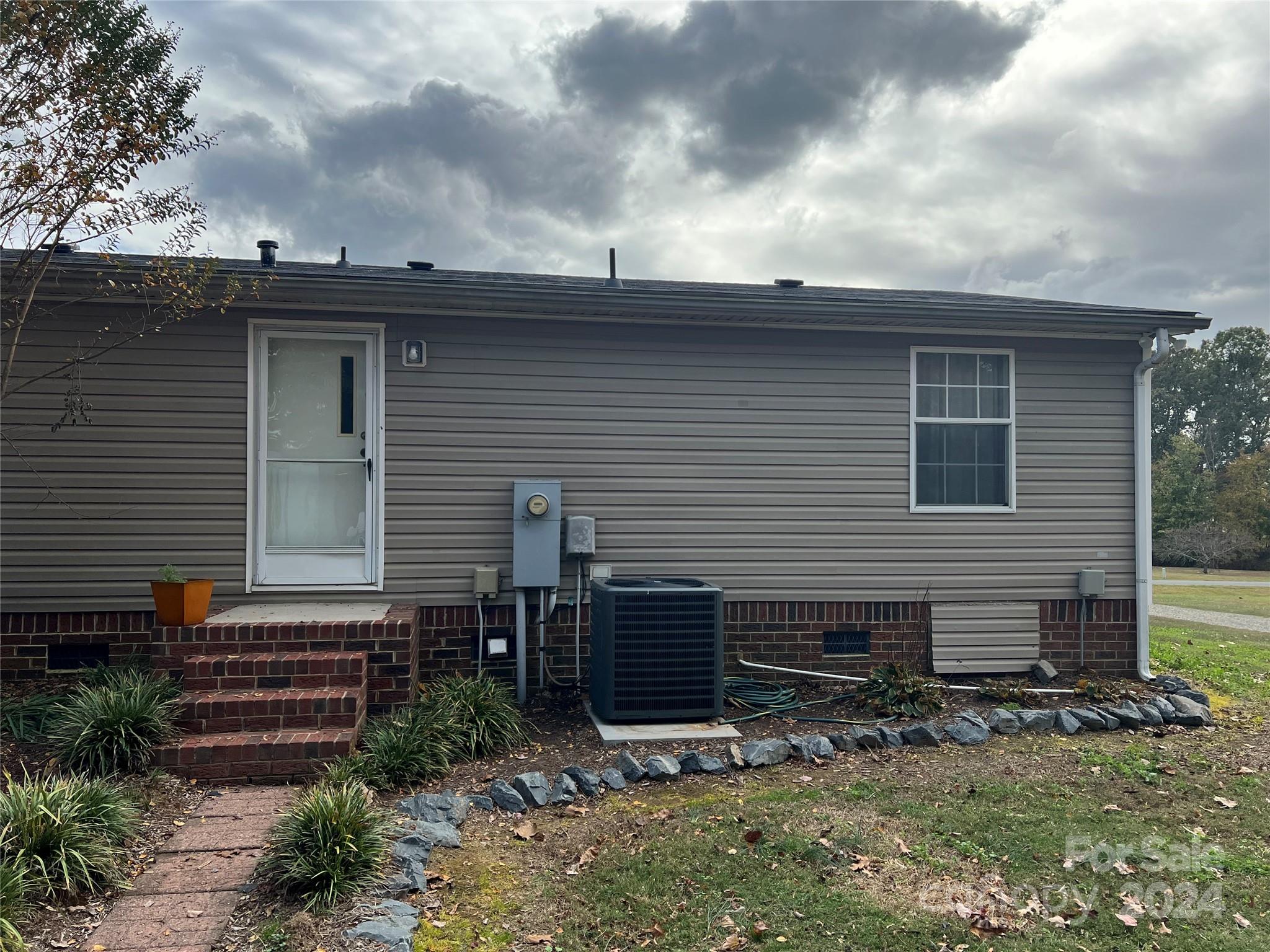 Thompson Acres - Residential