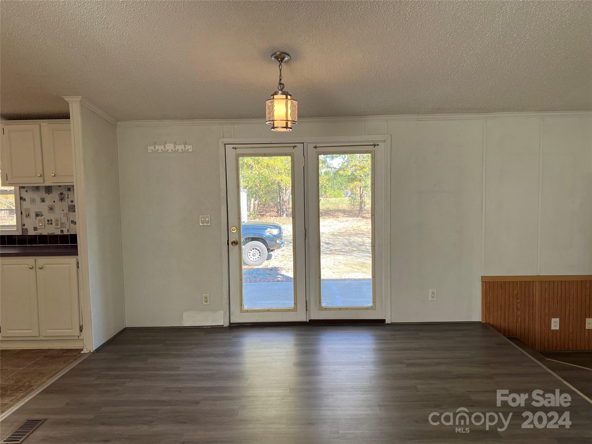 Thompson Acres - Residential