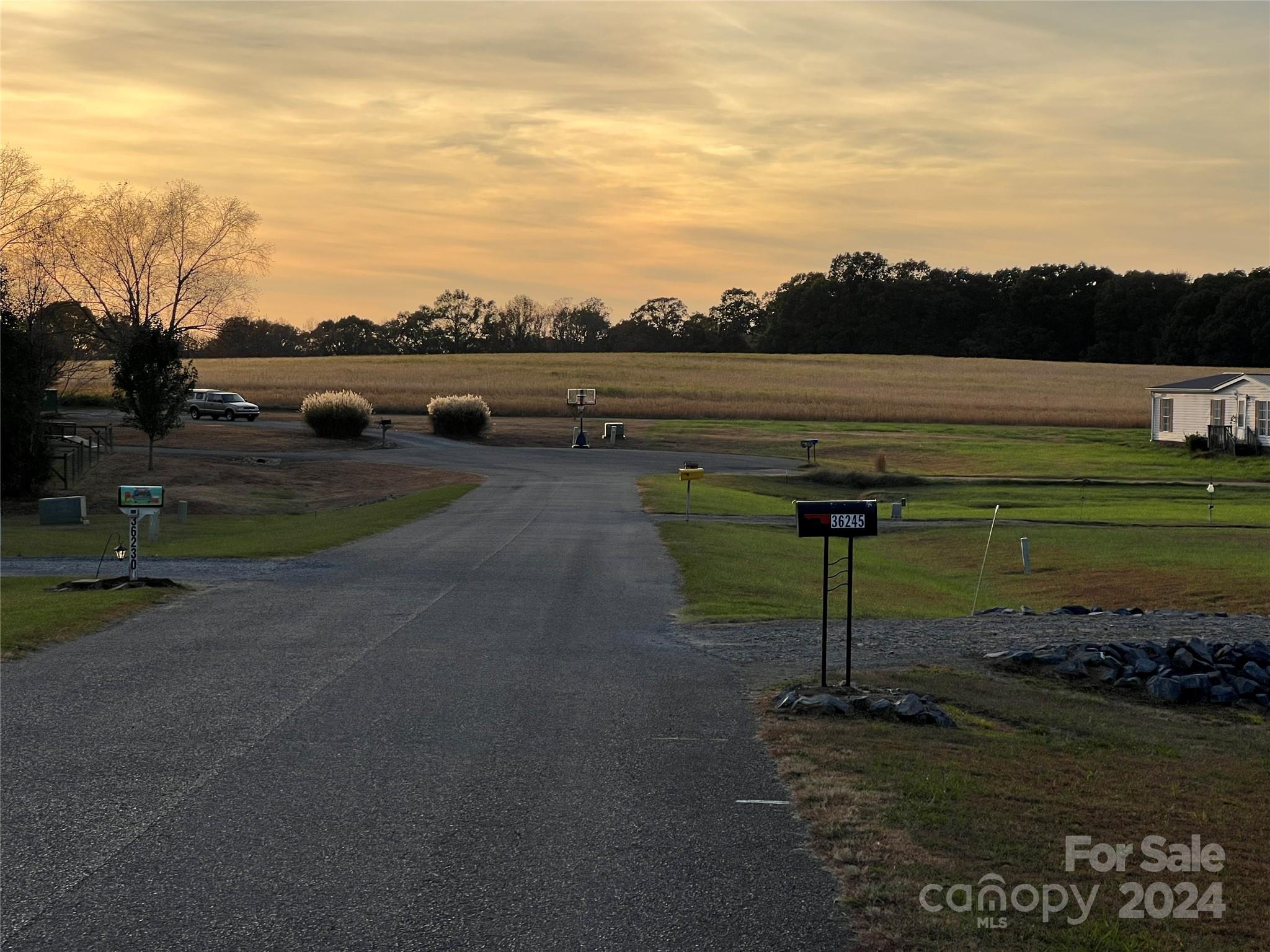 Thompson Acres - Residential