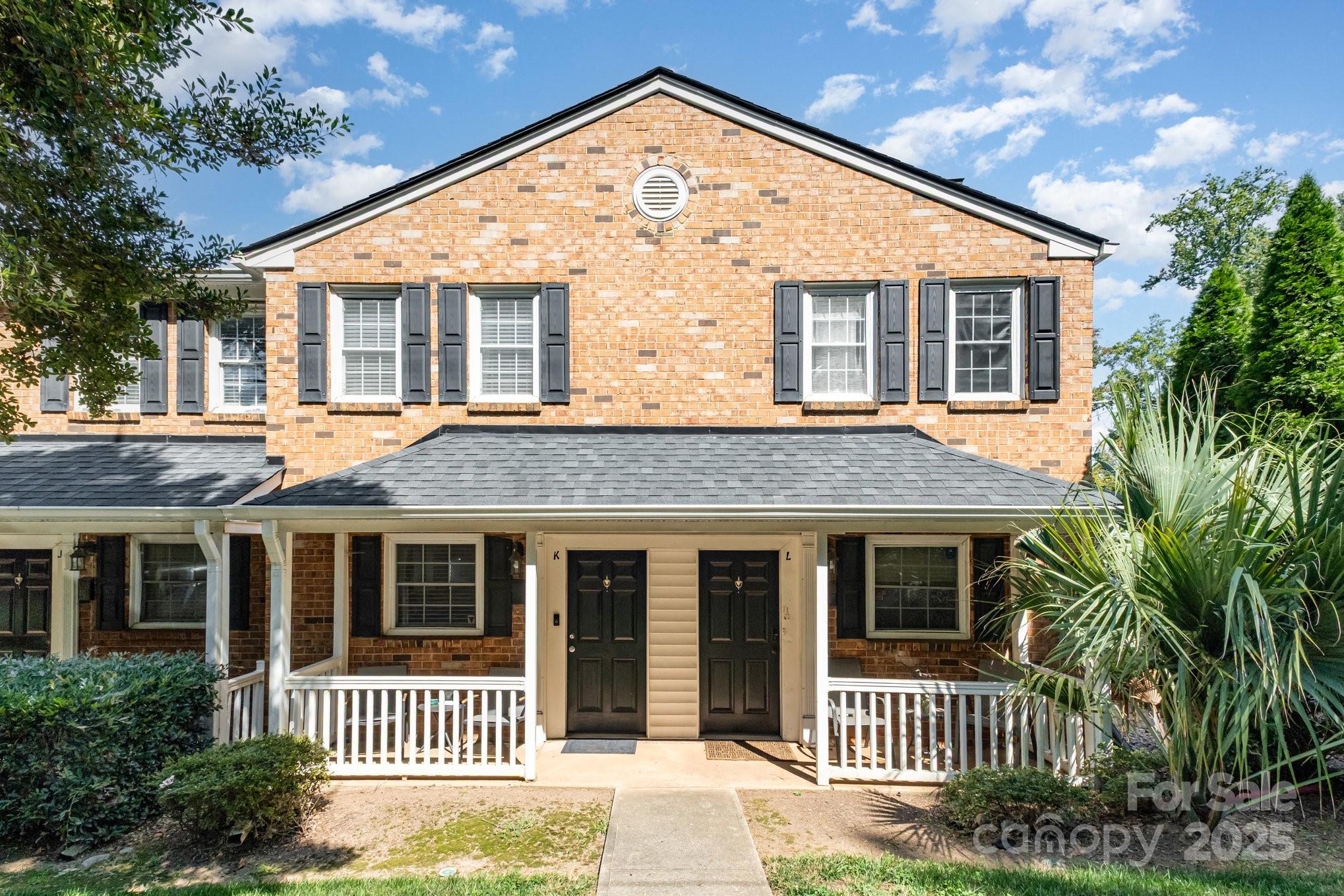 1210 Green Oaks Lane K