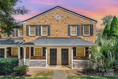 1210 Green Oaks Lane K Charlotte NC 28205