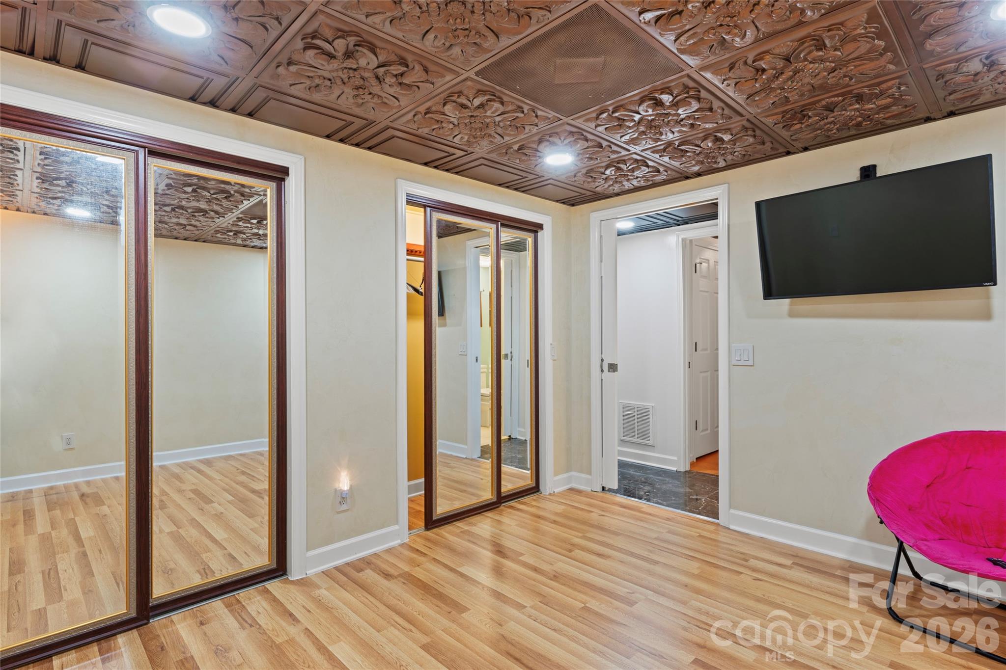 Hunters Run - Residential