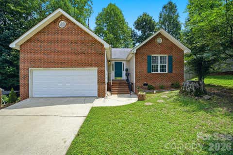 Photo of 1008 Raywood Court, Matthews, NC 28104 (MLS # 4411795)