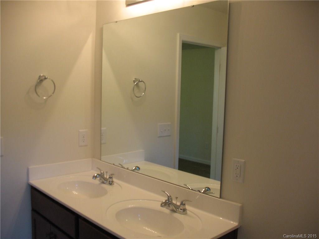 Lincoln Meadows - Residential