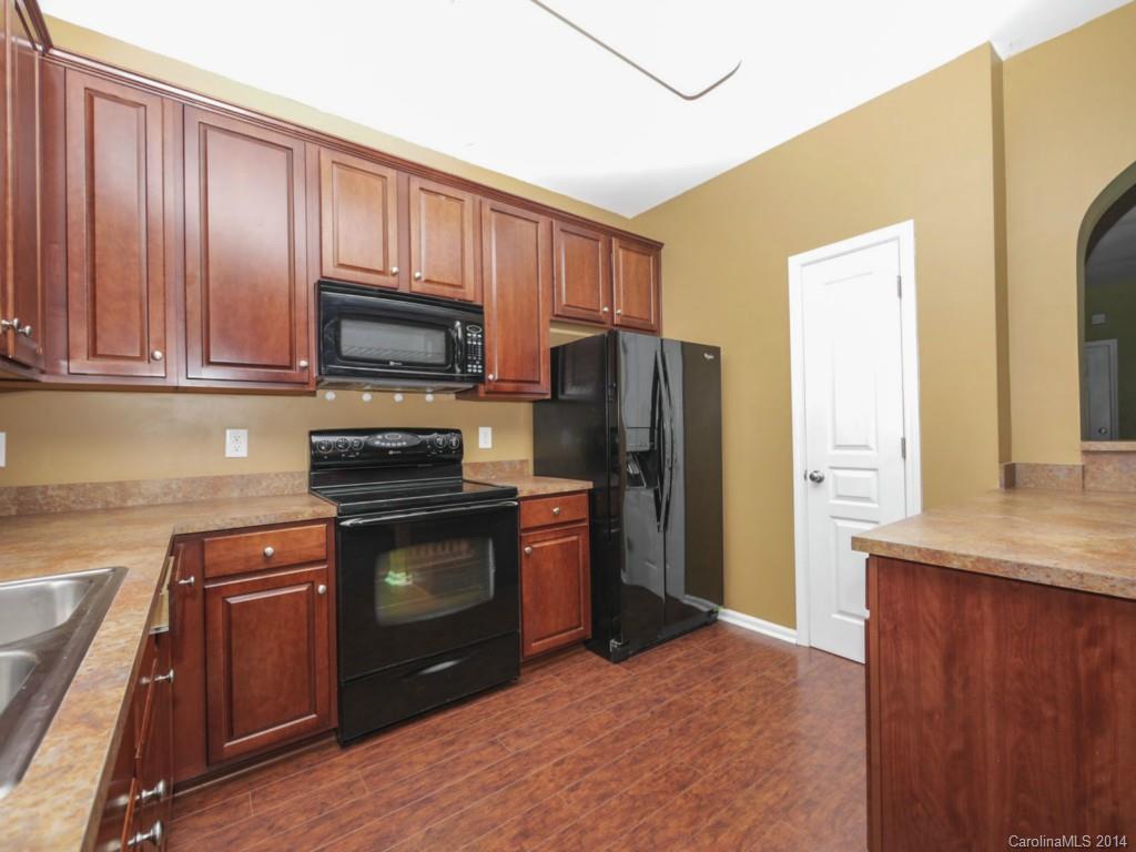 Ridge Pointe - Residential