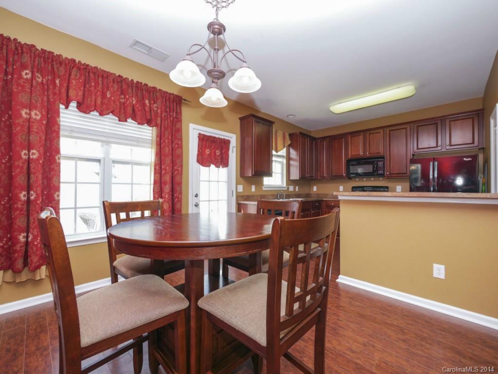 Ridge Pointe - Residential