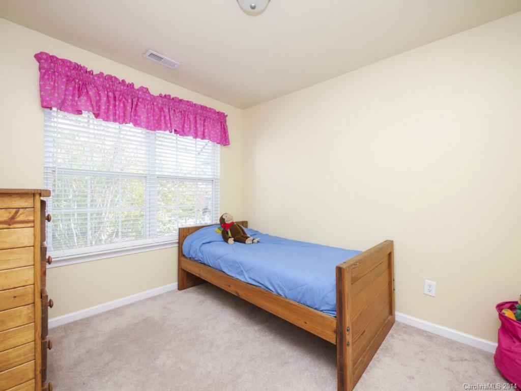 Ridge Pointe - Residential