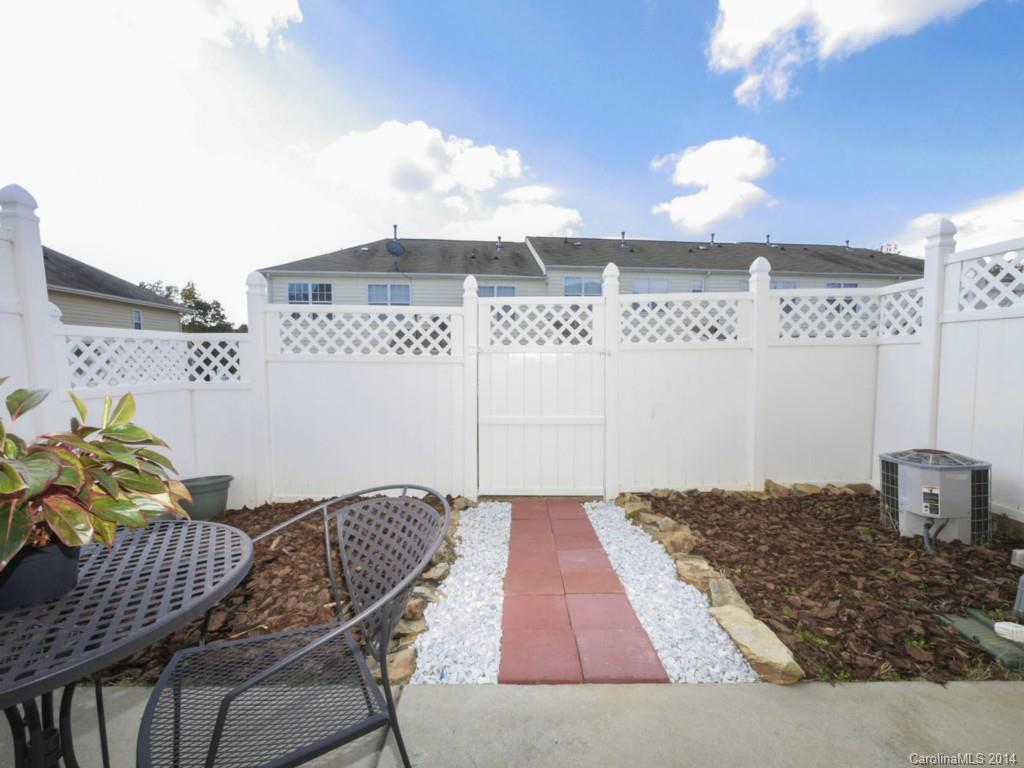Ridge Pointe - Residential