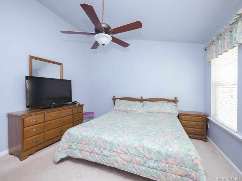 Ridge Pointe - Residential