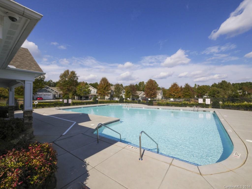 Ridge Pointe - Residential