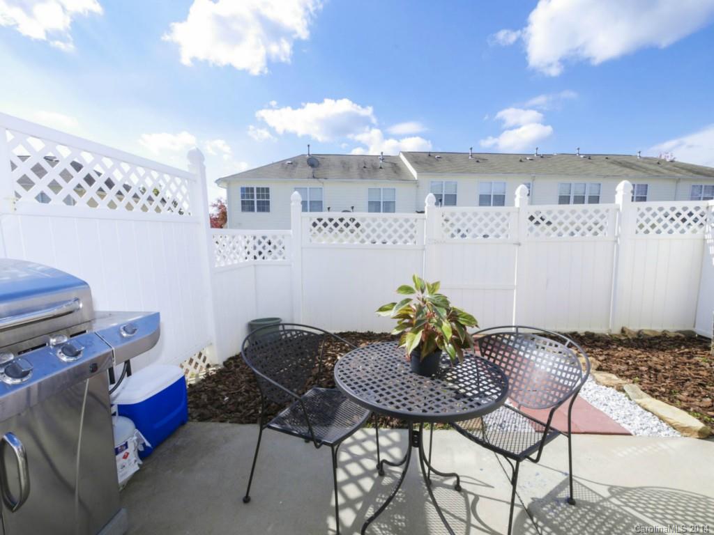 Ridge Pointe - Residential