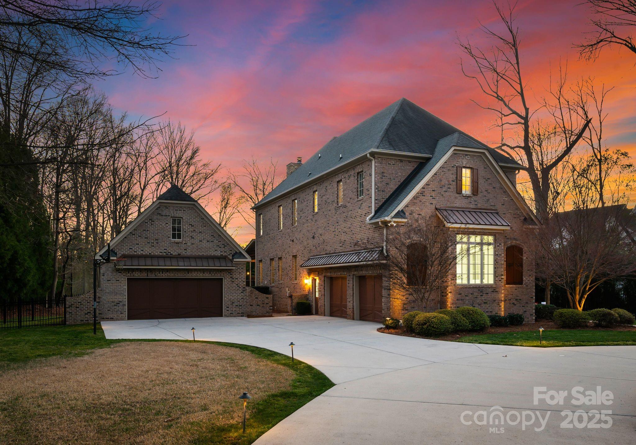 Mammoth Oaks - Residential