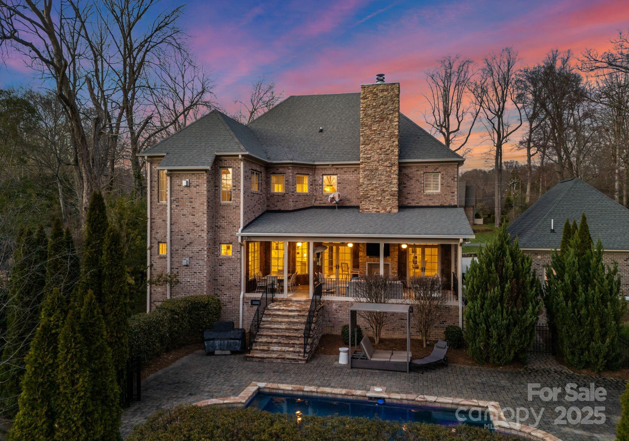 Mammoth Oaks - Residential