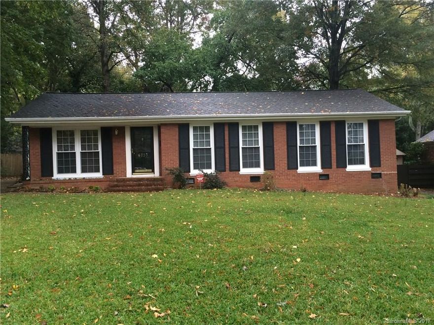 Walk to SOUTHPARK and PHILLIPS PLACE. Beautiful ranch has 3 bedrooms and 1.5 baths. MOVE IN READY with HARDWOOD floors throughout and LUSH Fenced yard. Must see to appreciate. Won't last long. This beautiful ranch is minutes from South Park. No pets Please.