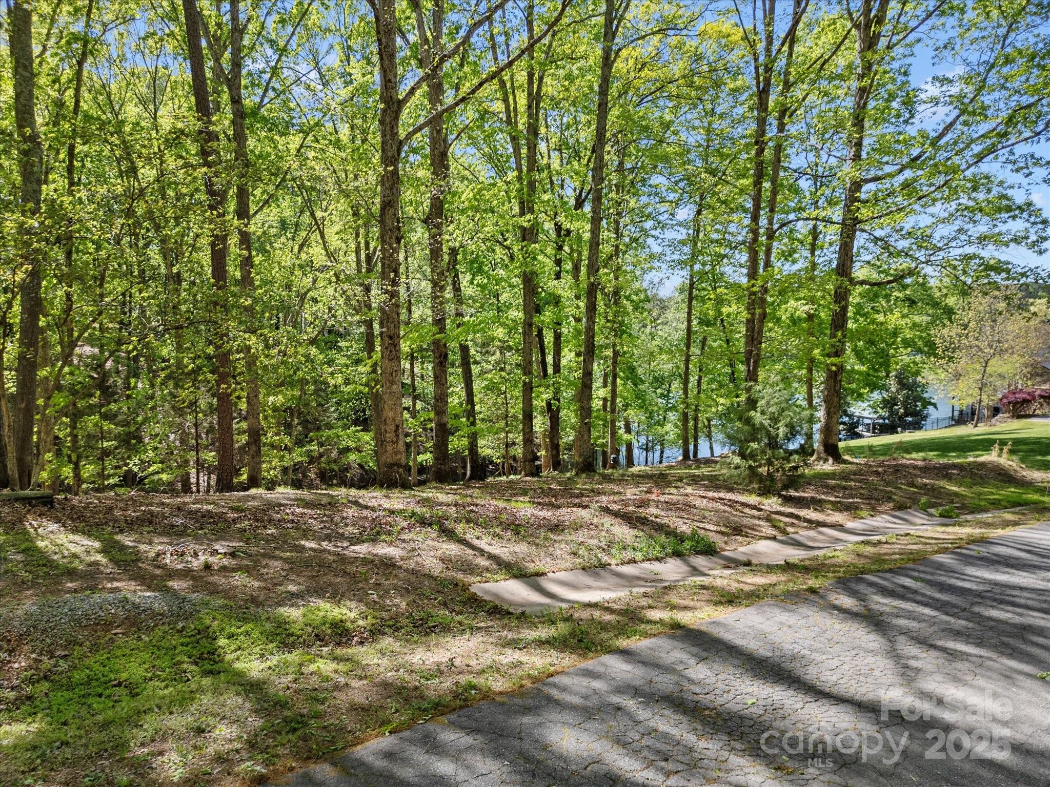 135 Barksdale Lane