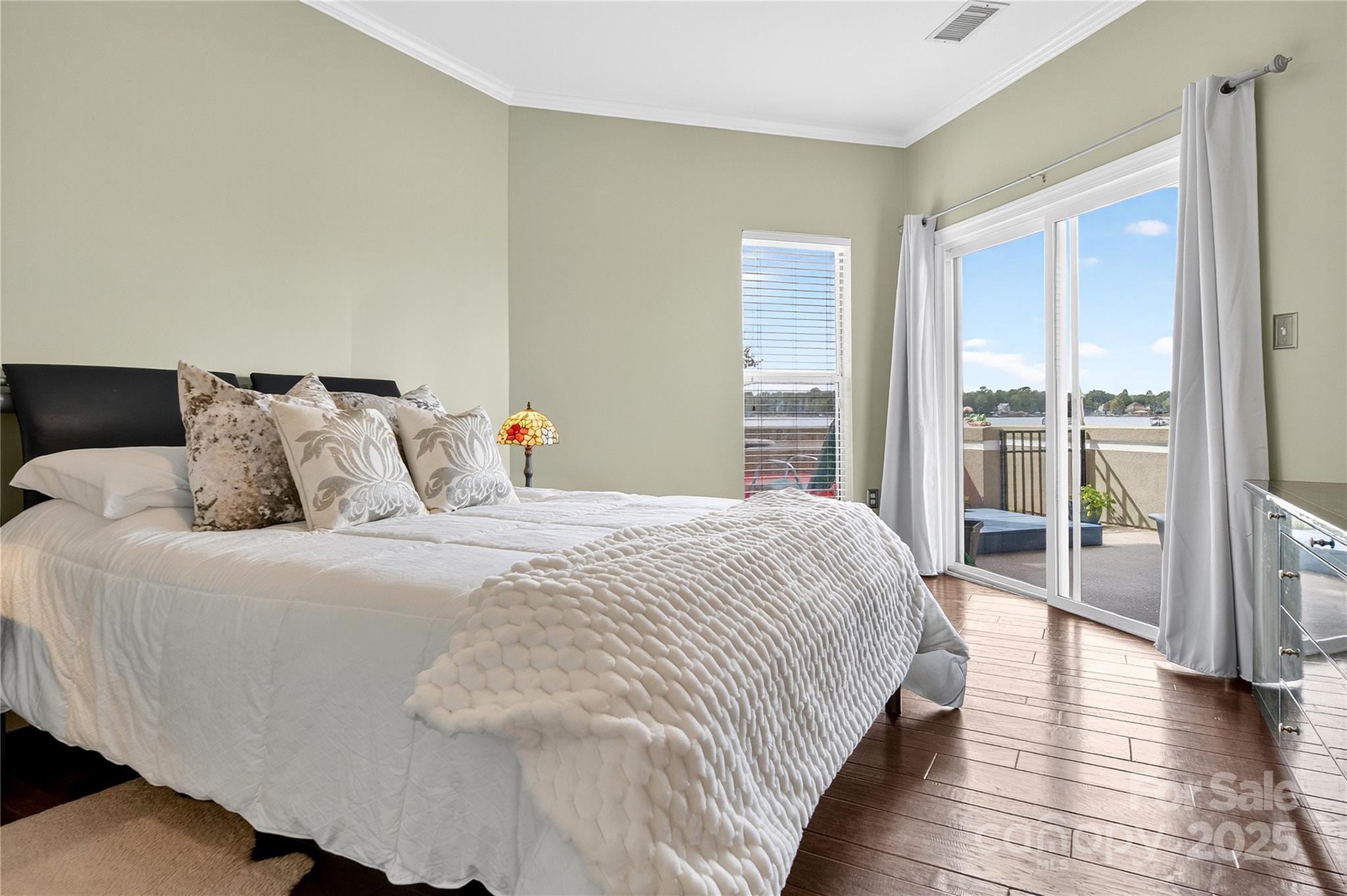 1331 Torrence Circle 1331