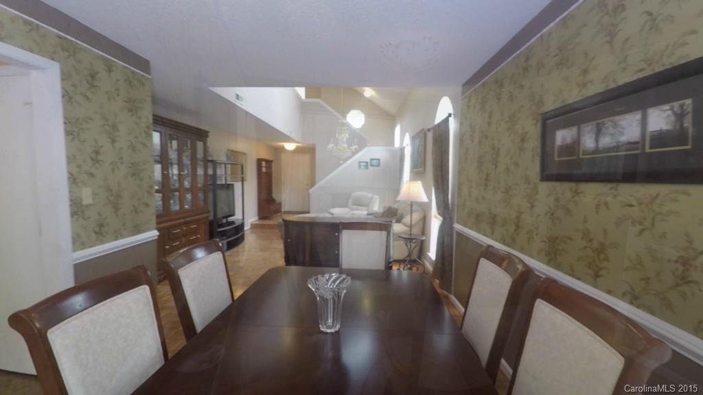 Glenwood Manor - Residential