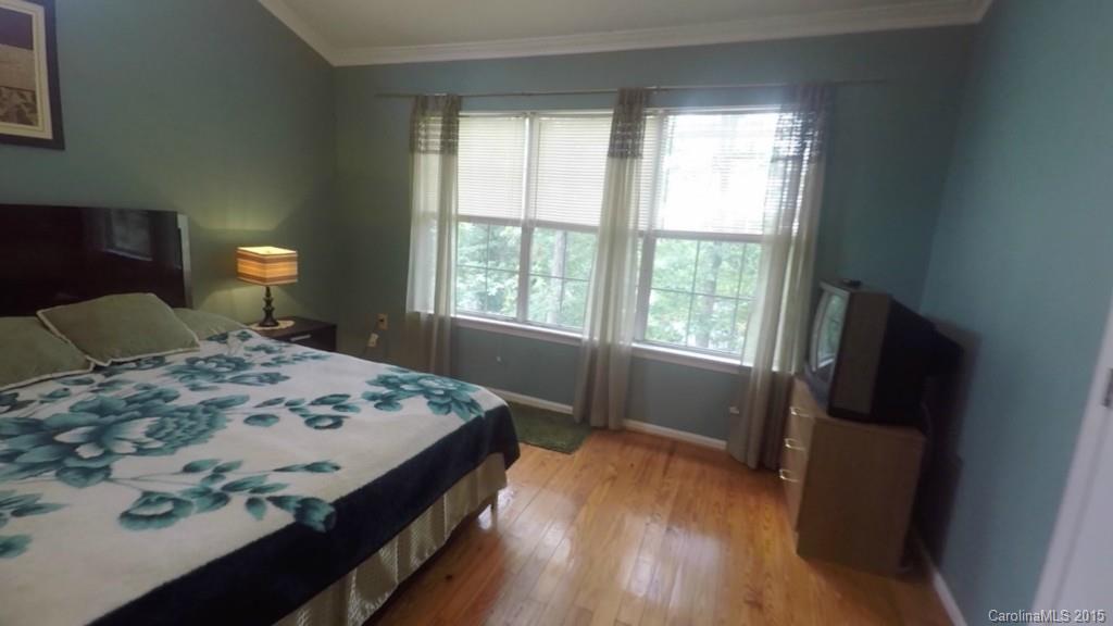 Glenwood Manor - Residential