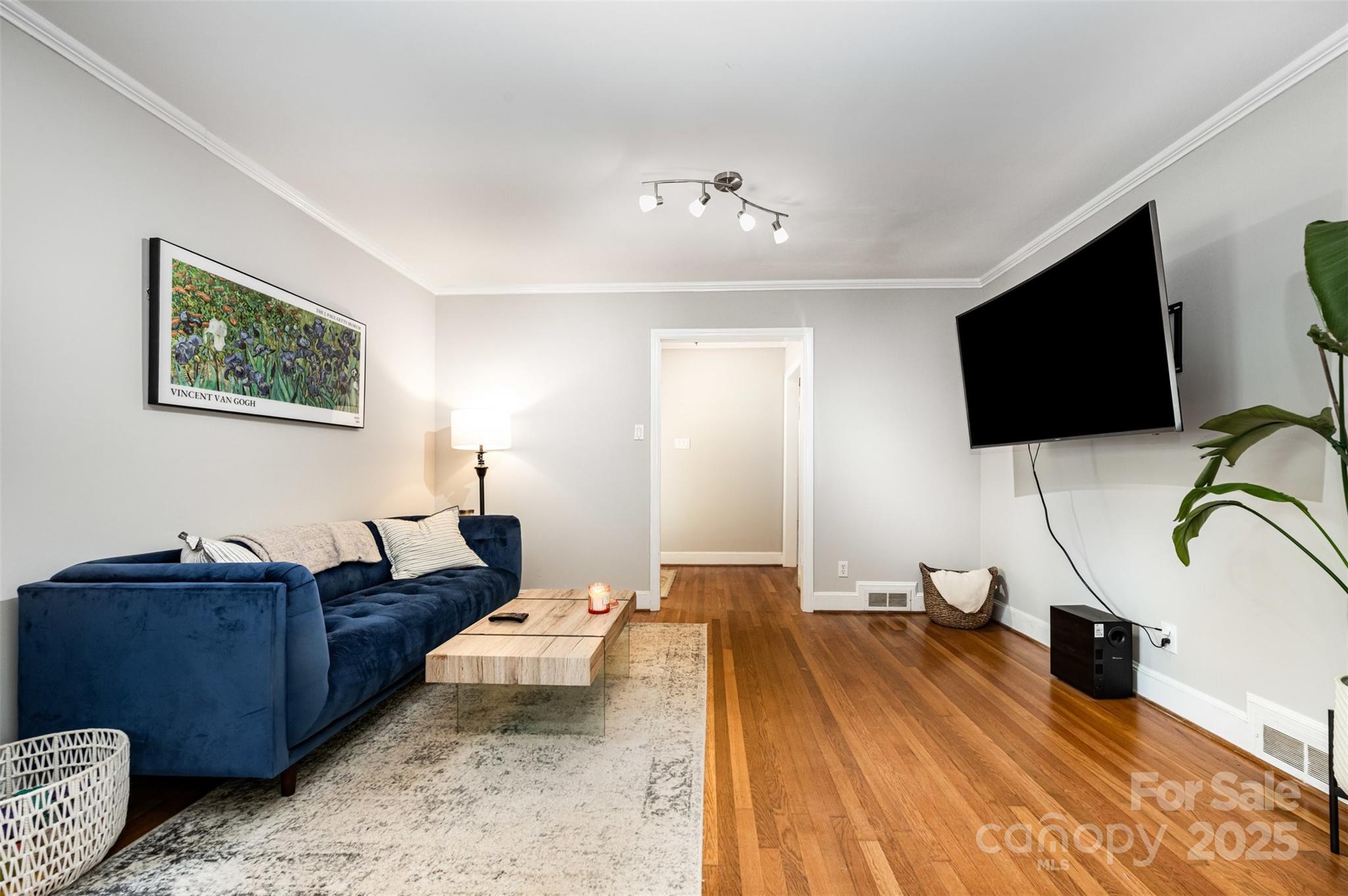 715 Fairbanks Road