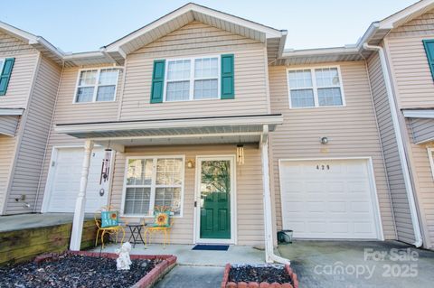 429 Wiltshire Circle Fletcher NC 28732