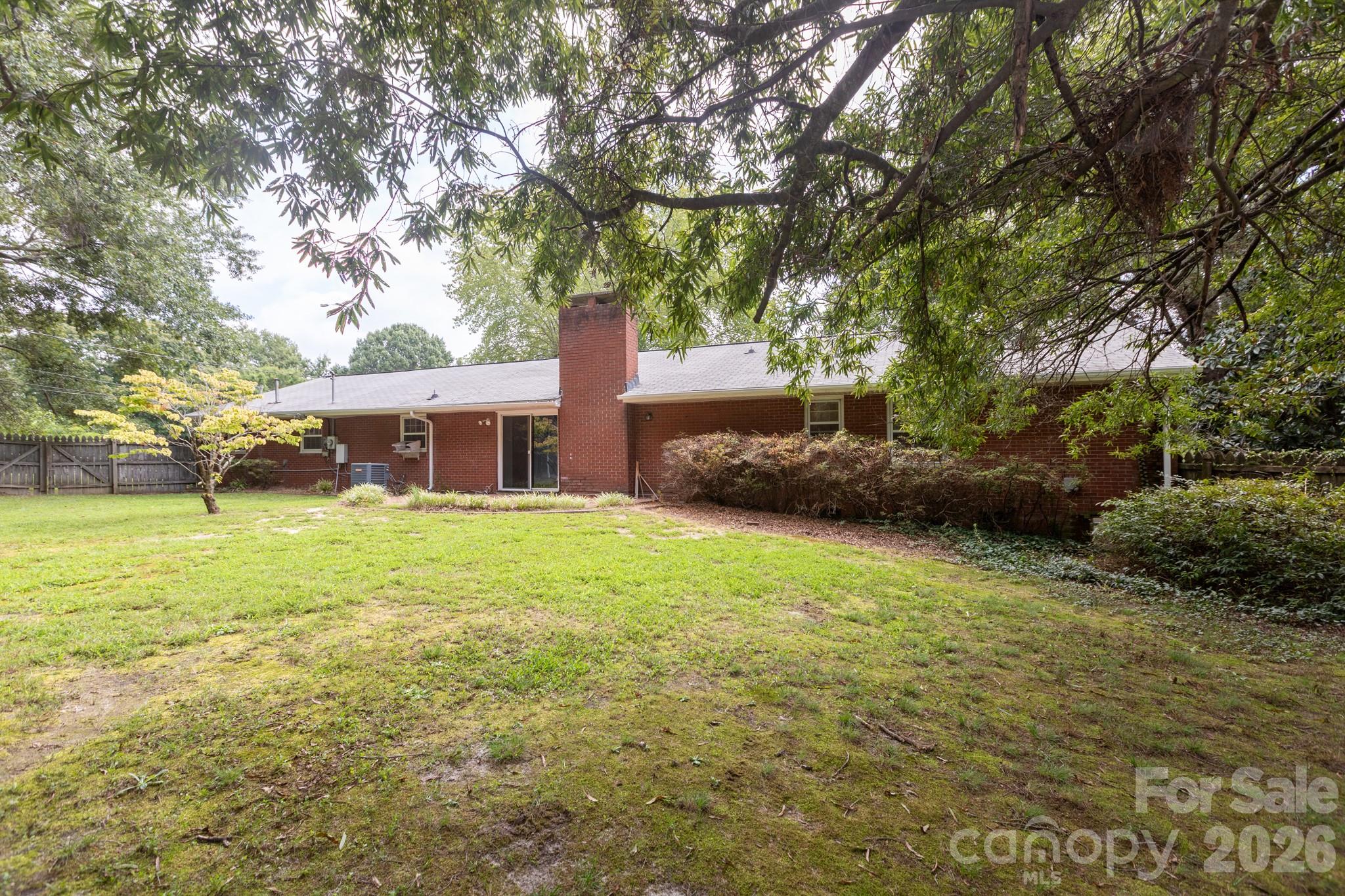 Country Club - Residential