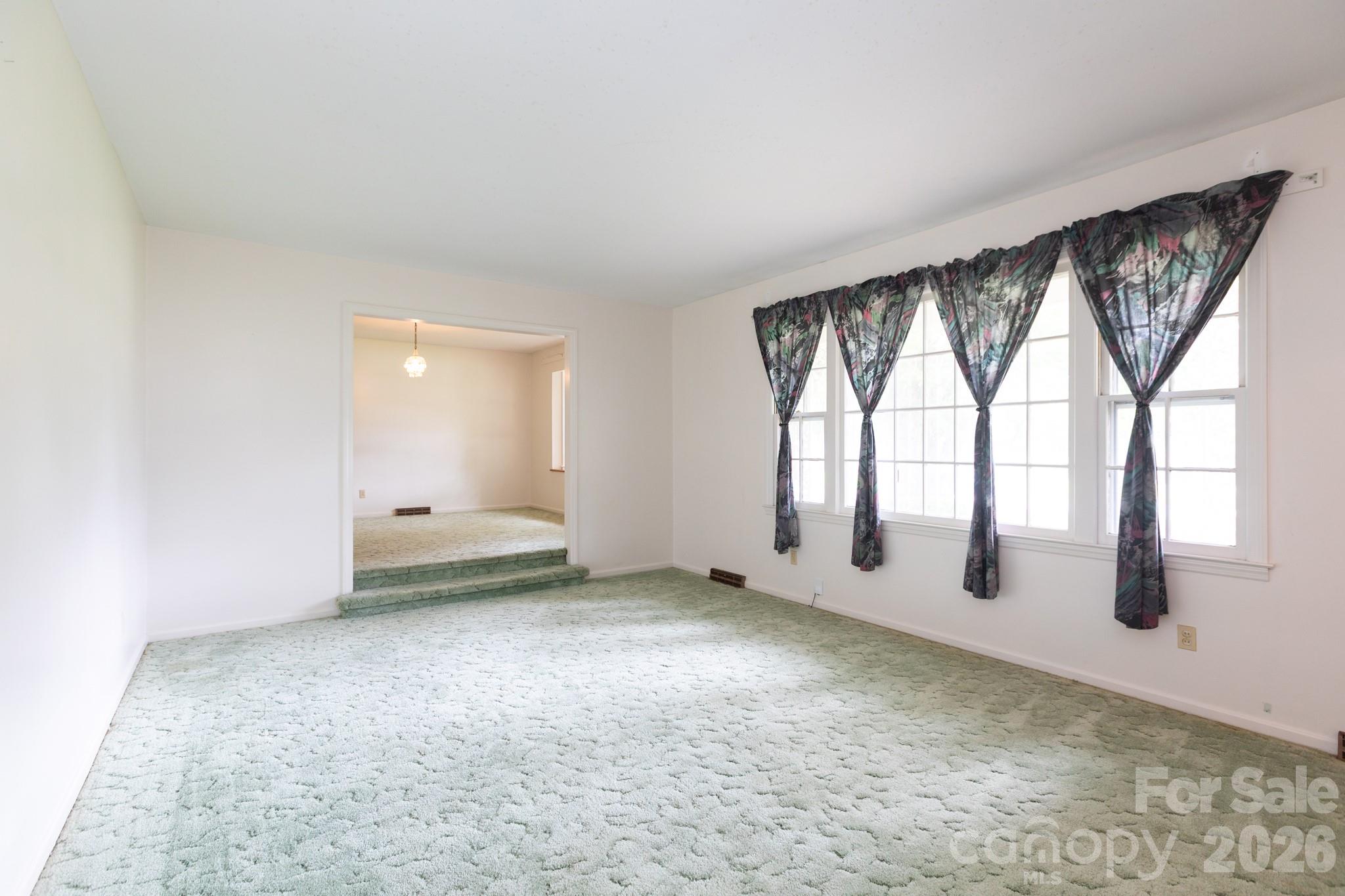 Country Club - Residential