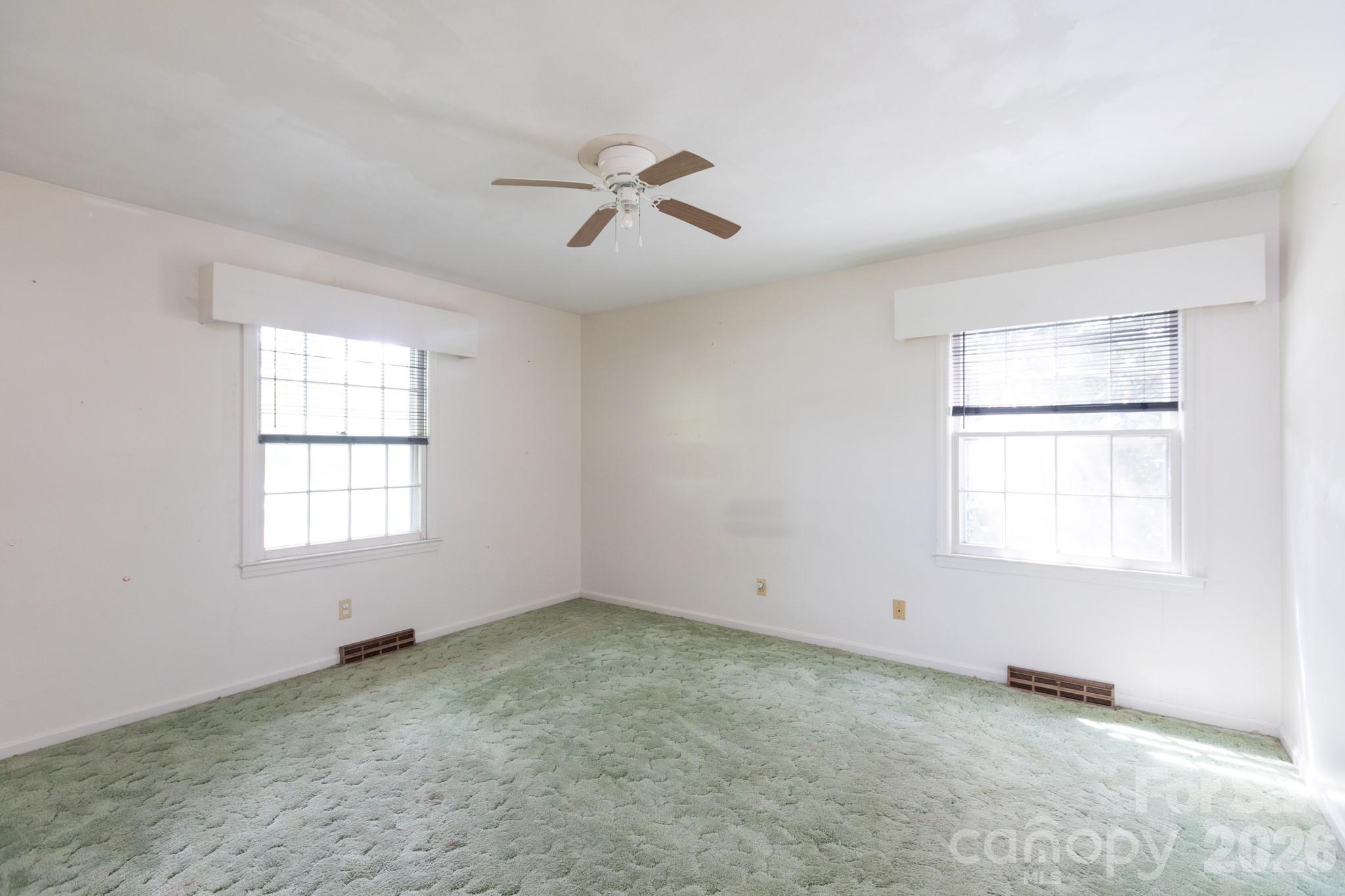 Country Club - Residential