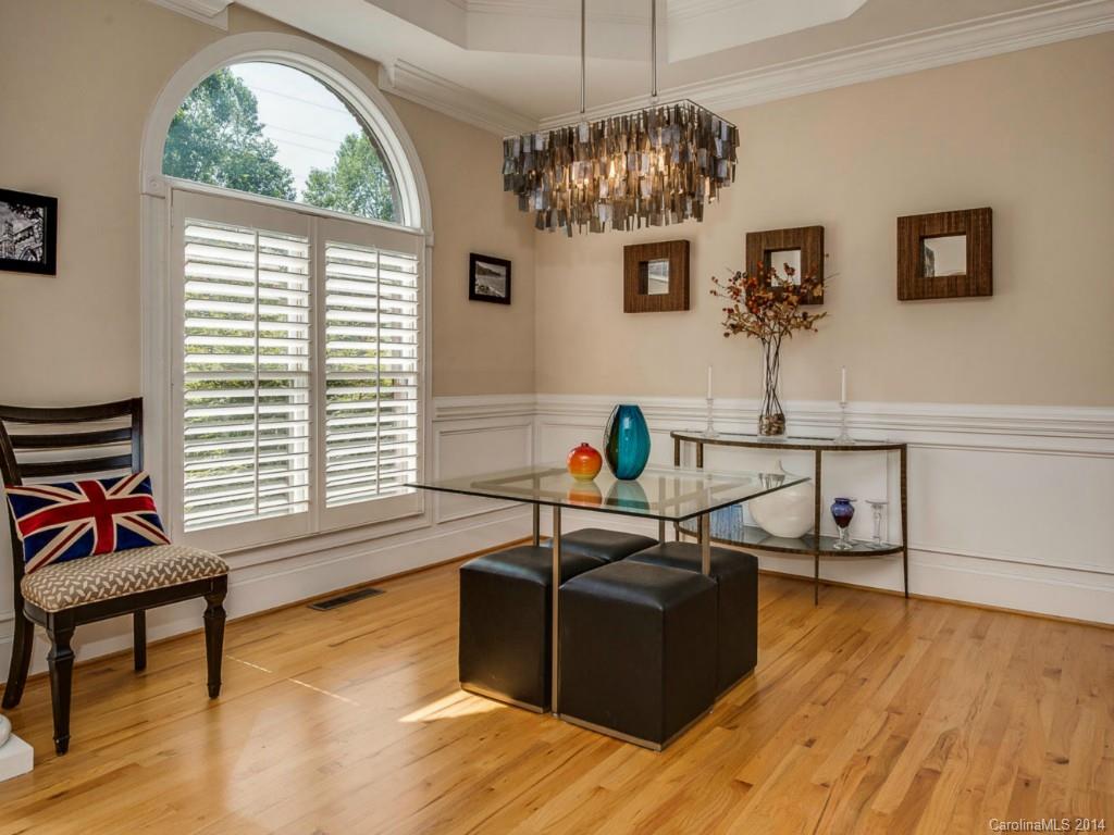 Lynrose Court - Residential