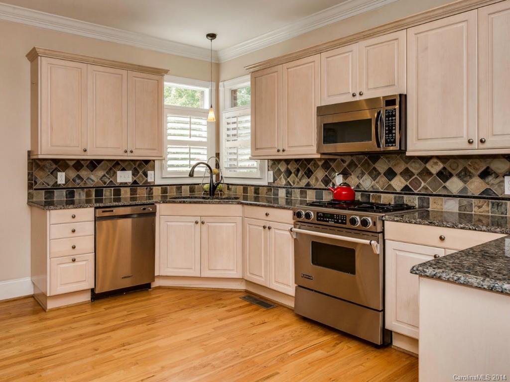 Lynrose Court - Residential