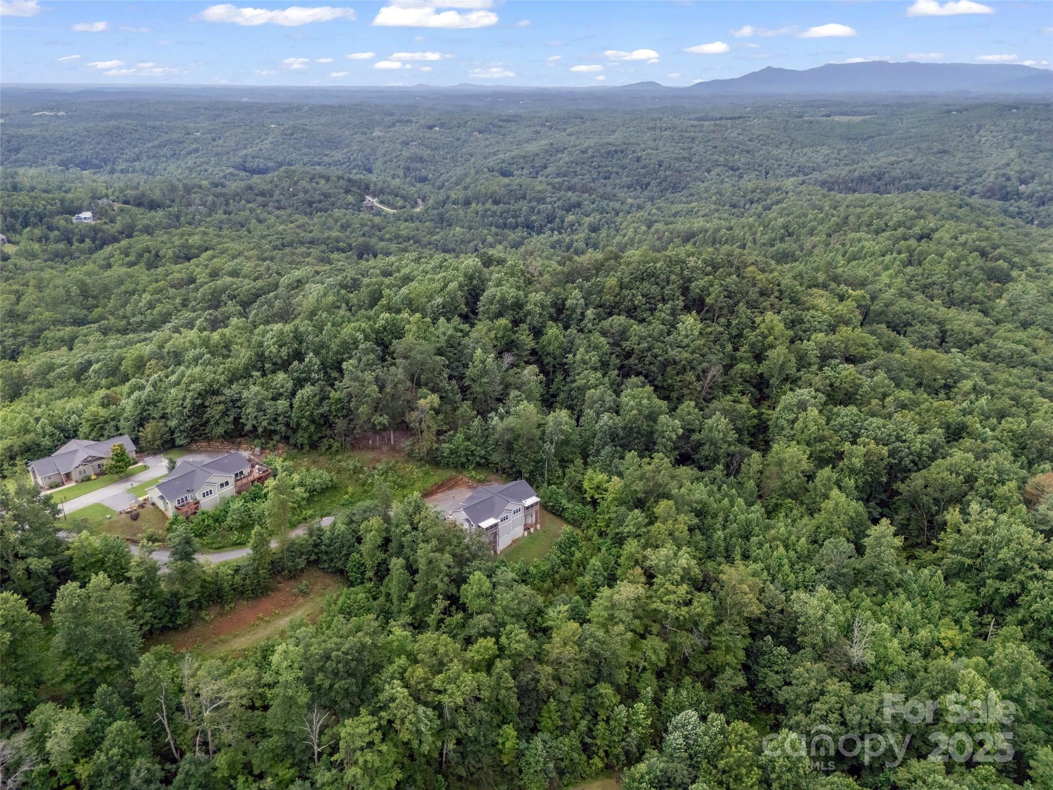 Vista At Bills Mountain - Residential