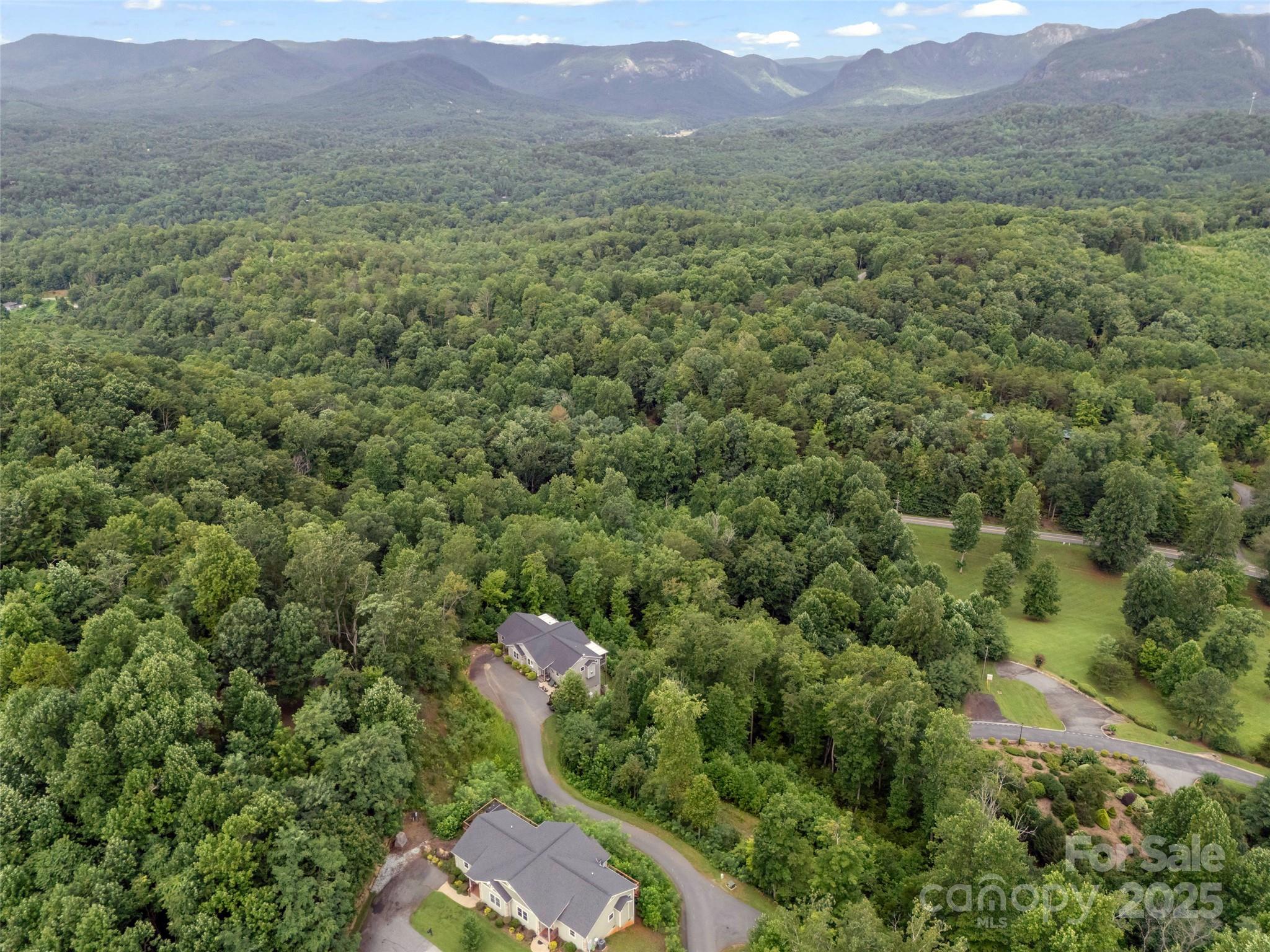 Vista At Bills Mountain - Residential