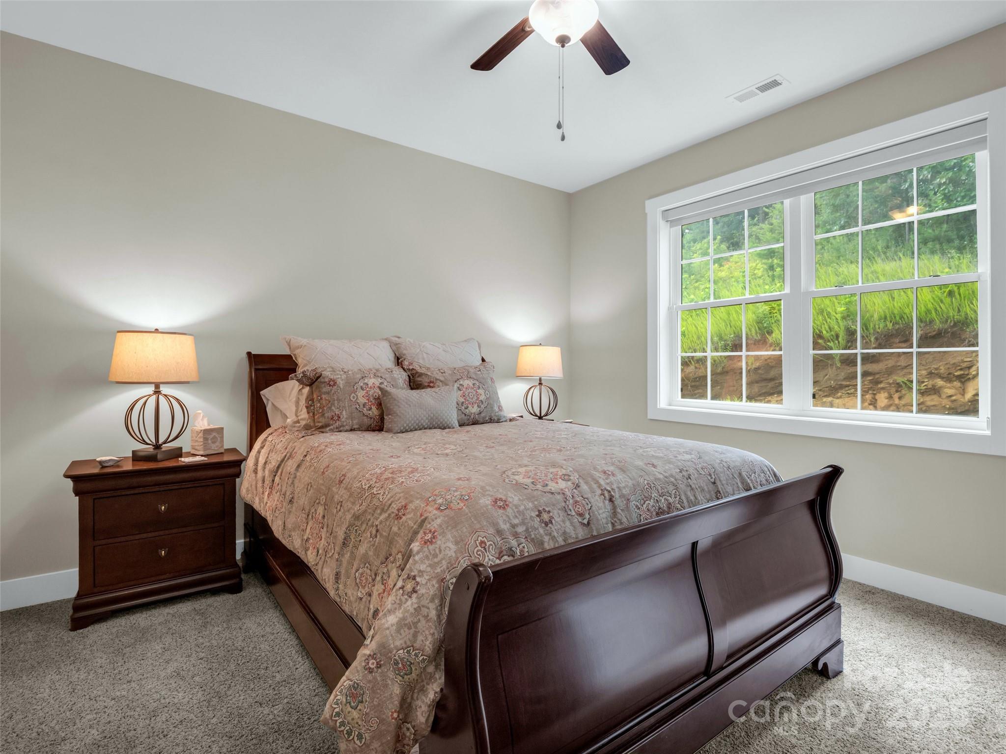 Vista At Bills Mountain - Residential