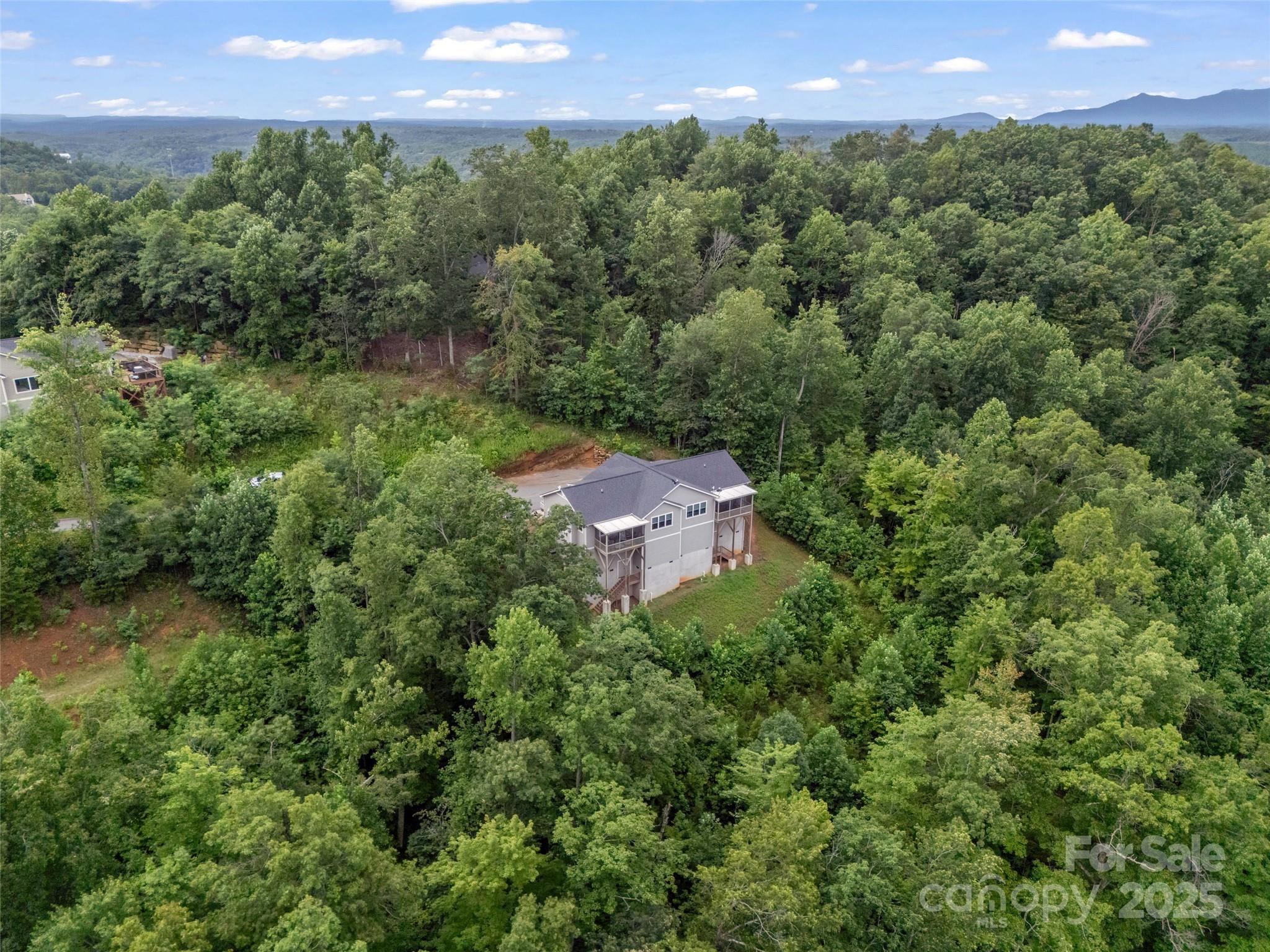 Vista At Bills Mountain - Residential
